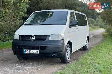Минивэн Volkswagen Caravelle 2004 в 