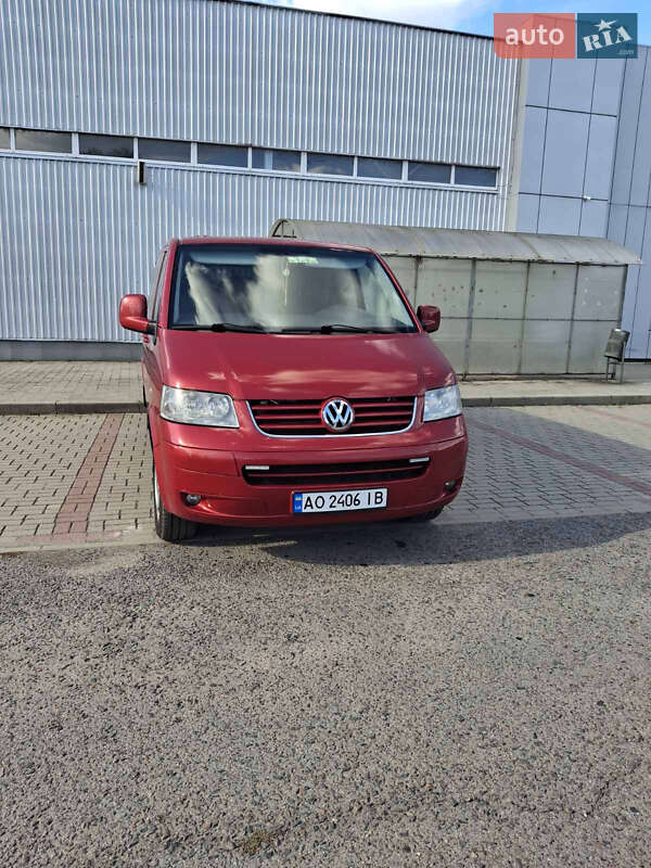 Микроавтобус Volkswagen Caravelle 2007 в Ужгороде