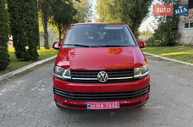 Минивэн Volkswagen Caravelle 2018 в 