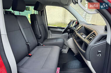 Минивэн Volkswagen Caravelle 2018 в 