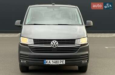 Минивэн Volkswagen Caravelle 2020 в 