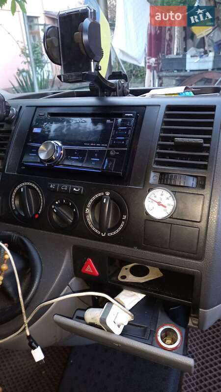 Минивэн Volkswagen Caravelle 2008 в Киеве