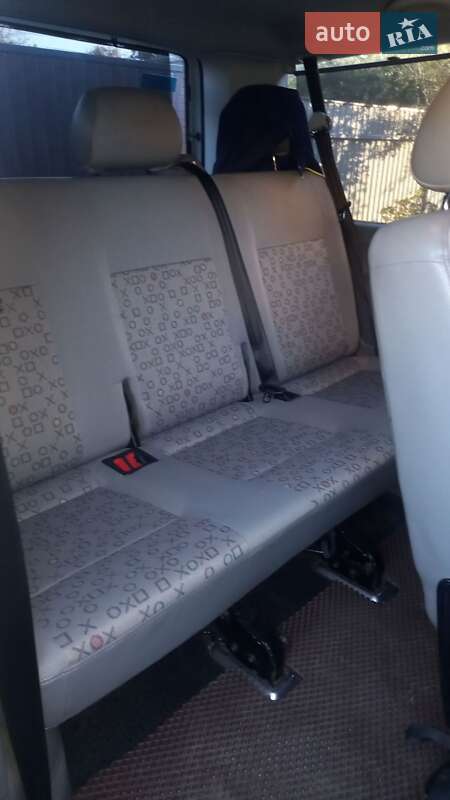 Минивэн Volkswagen Caravelle 2008 в Киеве