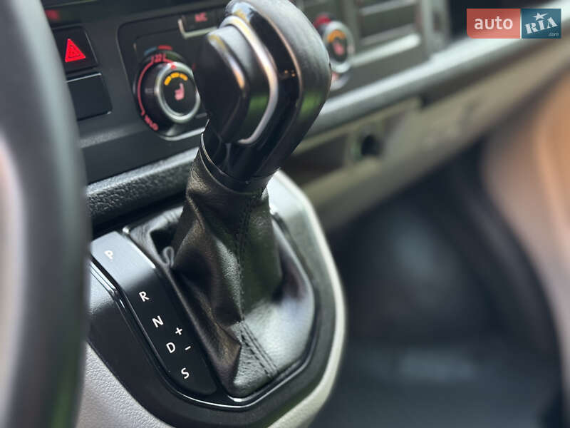 Минивэн Volkswagen Caravelle 2018 в Ровно фото 38 Минивэн Volkswagen Caravelle 2018 в Ровно