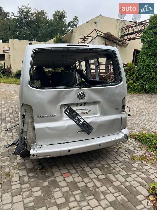 Мінівен Volkswagen Caravelle 2011 в Києві