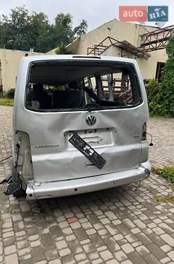 Минивэн Volkswagen Caravelle 2011 в 