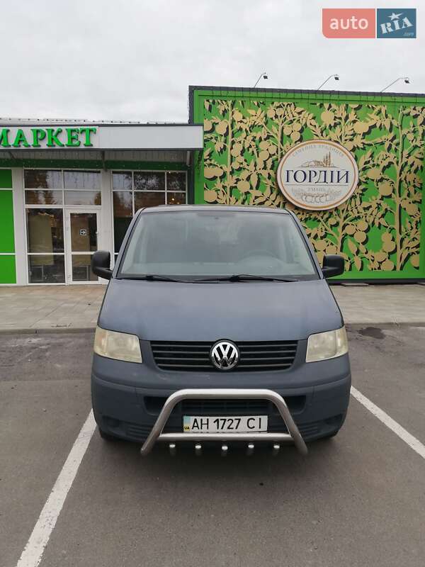 Минивэн Volkswagen Caravelle 2007 в 
