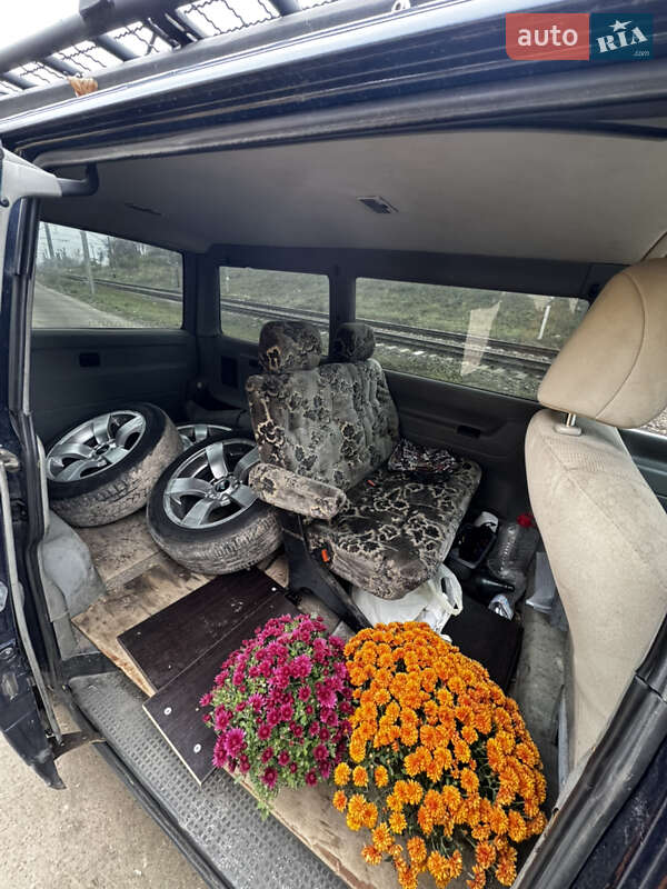 Минивэн Volkswagen Caravelle 1990 в Киеве