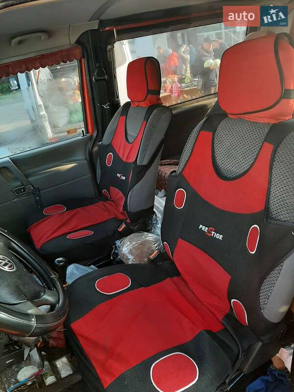 Минивэн Volkswagen Caravelle 2001 в Киеве фото 9 Минивэн Volkswagen Caravelle 2001 в Киеве