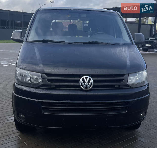 Минивэн Volkswagen Caravelle 2010 в Киеве