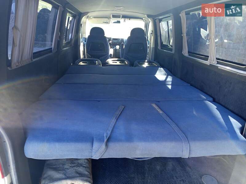 Мінівен Volkswagen Caravelle 2004 в Дніпрі фото 5 Мінівен Volkswagen Caravelle 2004 в Дніпрі