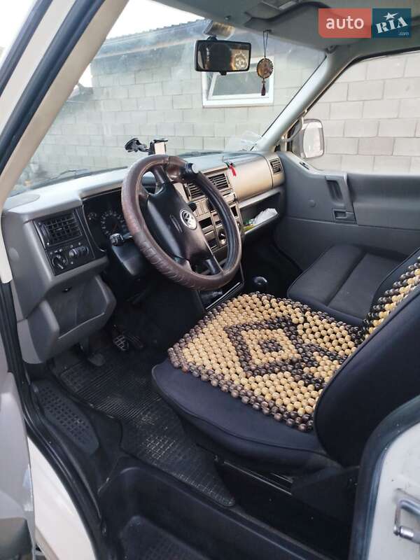 Мінівен Volkswagen Caravelle 2001 в Сарнах фото 3 Мінівен Volkswagen Caravelle 2001 в Сарнах