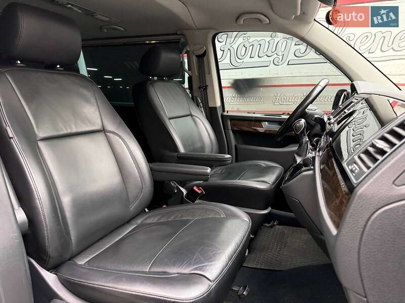 Минивэн Volkswagen Caravelle 2017 в Киеве фото 16 Минивэн Volkswagen Caravelle 2017 в Киеве
