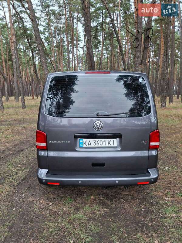Минивэн Volkswagen Caravelle 2012 в Лебедине