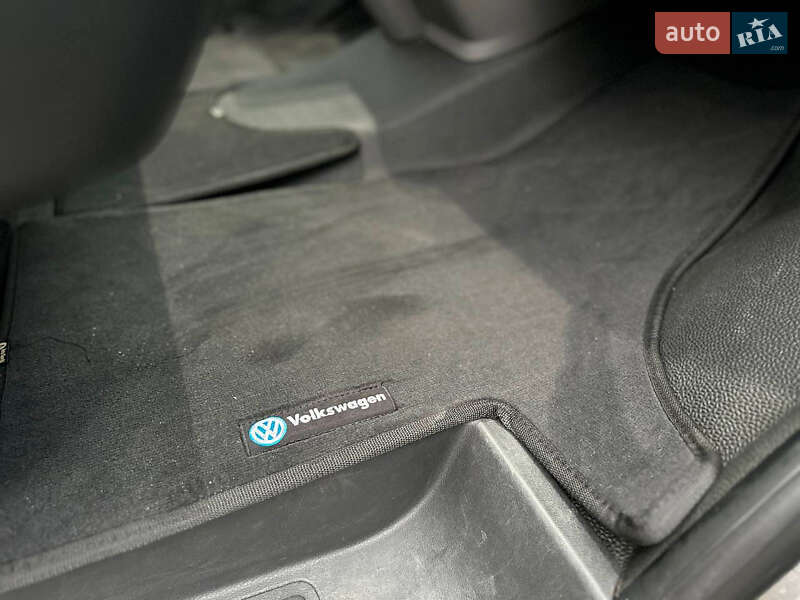 Мінівен Volkswagen Caravelle 2021 в Кам'янському фото 51 Мінівен Volkswagen Caravelle 2021 в Кам'янському