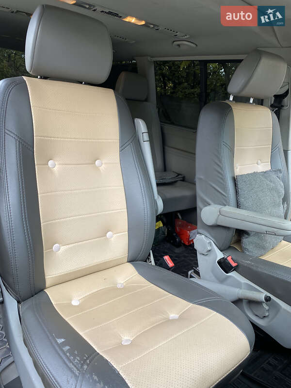 Минивэн Volkswagen Caravelle 2010 в Кривом Роге фото 25 Минивэн Volkswagen Caravelle 2010 в Кривом Роге