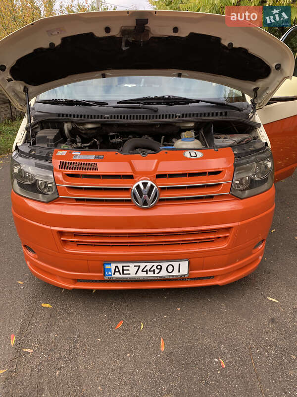 Минивэн Volkswagen Caravelle 2010 в Кривом Роге фото 27 Минивэн Volkswagen Caravelle 2010 в Кривом Роге