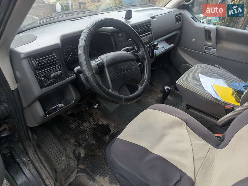 Минивэн Volkswagen Caravelle 1997 в Мене фото 6 Минивэн Volkswagen Caravelle 1997 в Мене