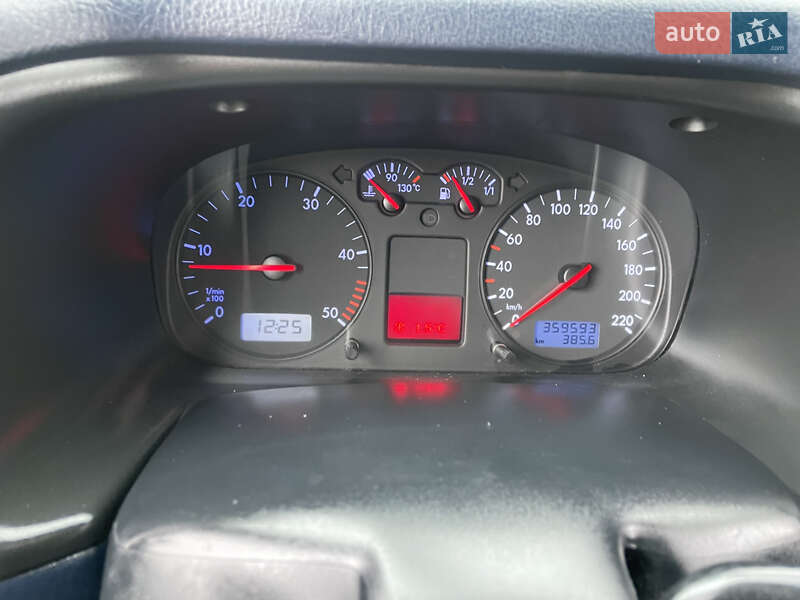 Минивэн Volkswagen Caravelle 2000 в Староконстантинове