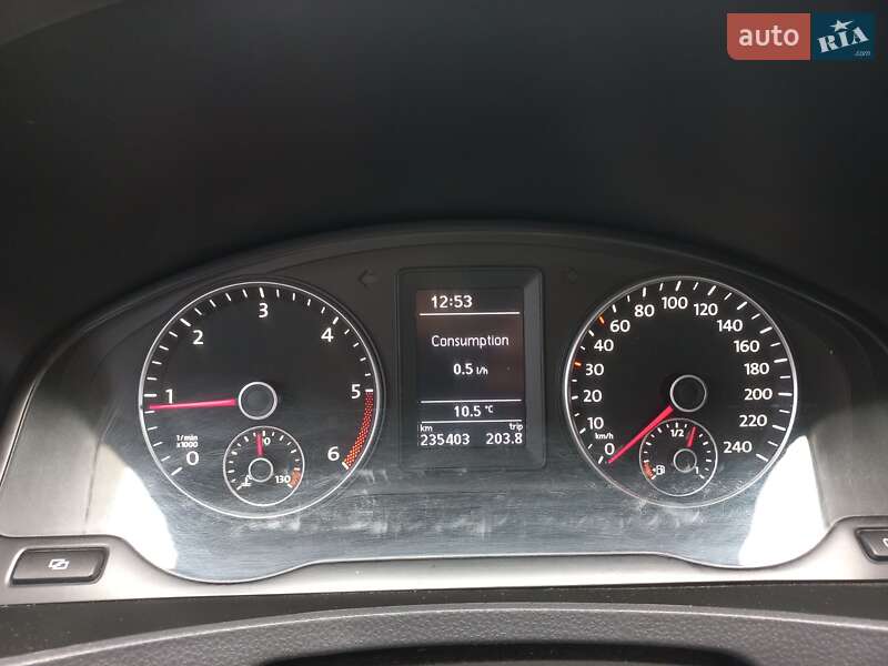 Минивэн Volkswagen Caravelle 2010 в Киеве