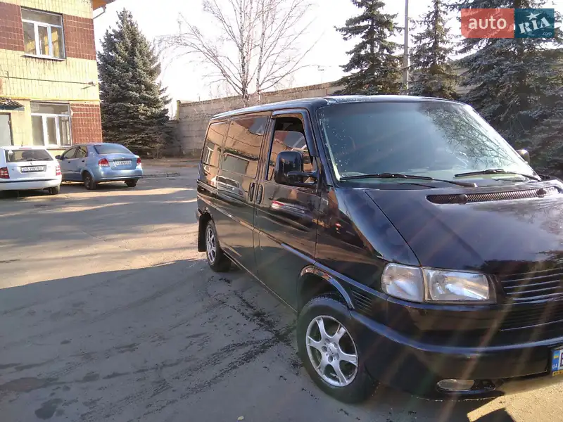 Volkswagen Caravelle 2000