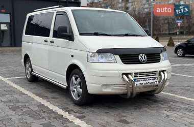 Минивэн Volkswagen Caravelle 2006 в Кривом Роге