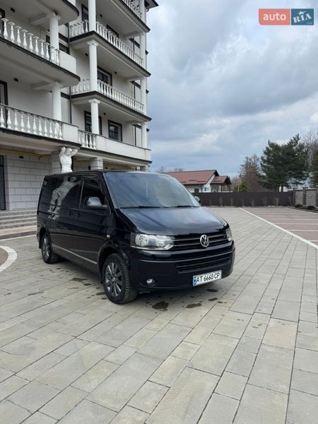 Volkswagen Caravelle 2013