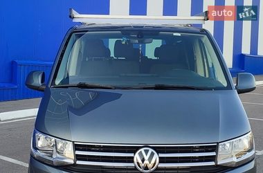 Мінівен Volkswagen Caravelle 2017 в Рівному