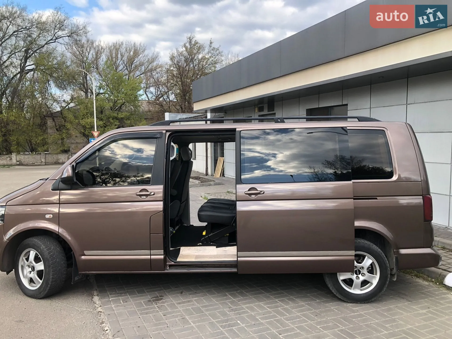2013 Volkswagen Caravelle - мініатюра 10