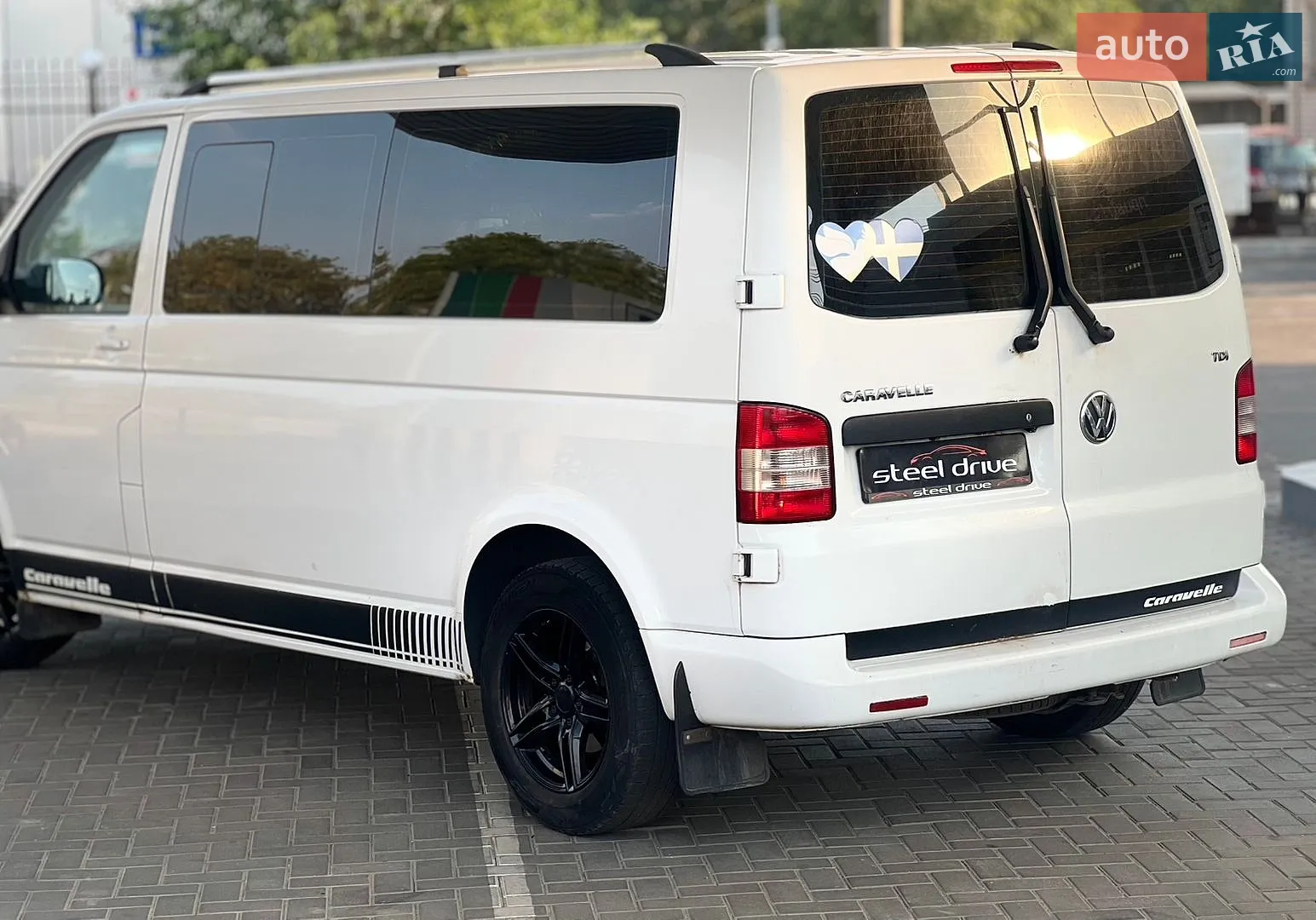 2010 Volkswagen Caravelle - мініатюра 4