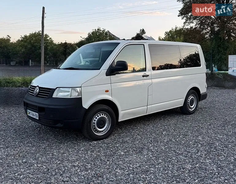 Volkswagen Caravelle