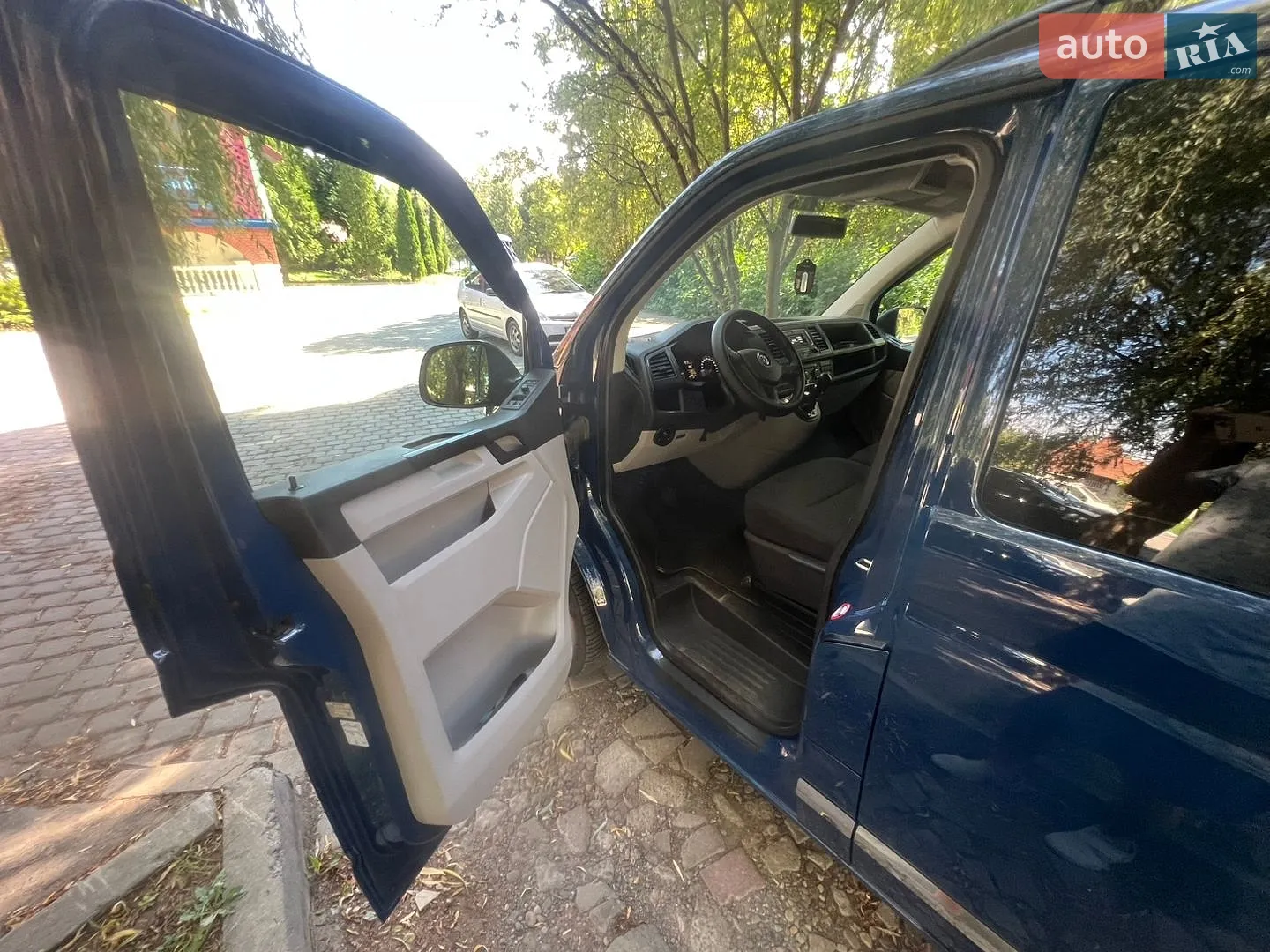 2017 Volkswagen Caravelle - мініатюра 18