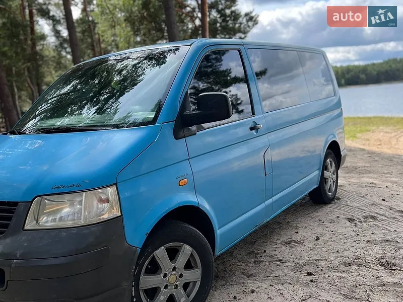 Volkswagen Caravelle 2004