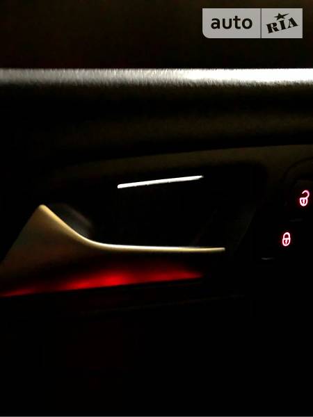 Седан Volkswagen CC / Passat CC 2011 в Львові