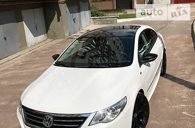 Купе Volkswagen CC / Passat CC 2011 в Львові