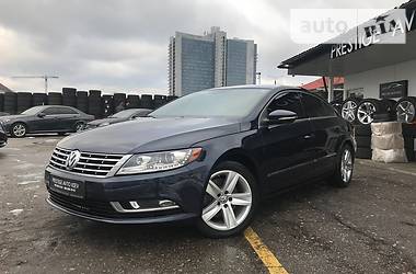 Седан Volkswagen CC / Passat CC 2015 в Киеве