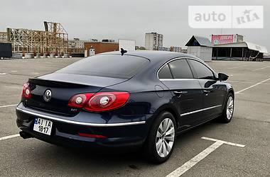 Купе Volkswagen CC / Passat CC 2011 в Києві