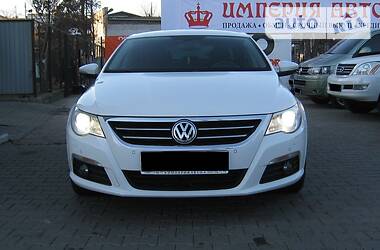 Седан Volkswagen CC / Passat CC 2012 в 