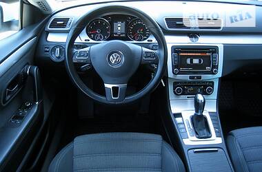 Седан Volkswagen CC / Passat CC 2012 в 