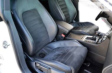 Седан Volkswagen CC / Passat CC 2014 в 