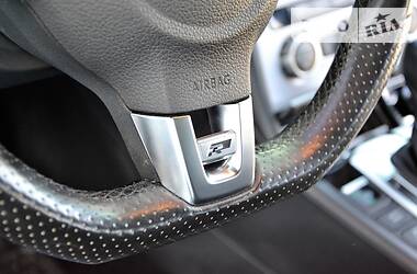 Седан Volkswagen CC / Passat CC 2014 в 
