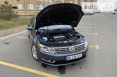 Седан Volkswagen CC / Passat CC 2014 в Вишневом