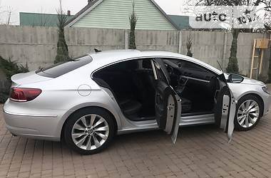 Седан Volkswagen CC / Passat CC 2013 в 