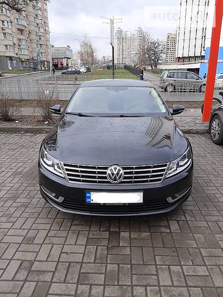 Седан Volkswagen CC / Passat CC 2013 в 
