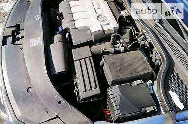 Седан Volkswagen CC / Passat CC 2009 в 