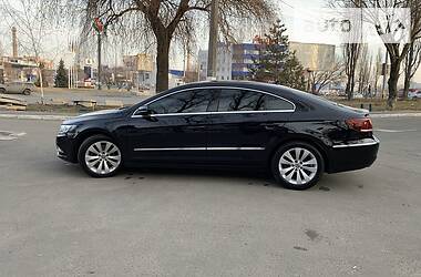 Седан Volkswagen CC / Passat CC 2014 в Киеве