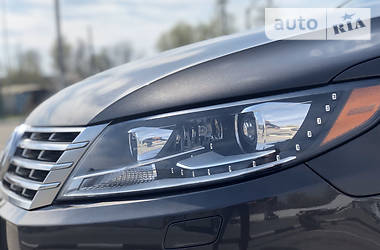 Седан Volkswagen CC / Passat CC 2013 в Коростене