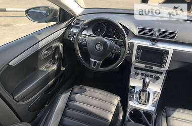 Седан Volkswagen CC / Passat CC 2013 в Коростене