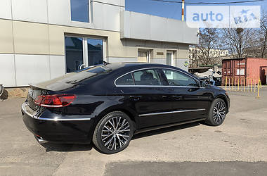 Седан Volkswagen CC / Passat CC 2014 в 