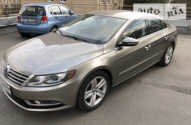 Седан Volkswagen CC / Passat CC 2012 в 